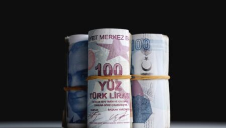 Bankadan kredi çekecekler dikkat: Merkez Bankası’nın sürpriz faiz kararı vatandaşa nasıl yansıyacak?