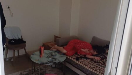 Aksaray’da müthiş olay! Birlikte yaşadığı bayanı bıçaklayıp kaçtı