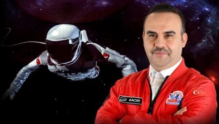 Bakan Kacır: Yerli ve ulusal uydularımız ile üstün lige çıktık