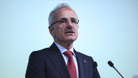 Bakan Uraloğlu: “Bakanlığımız sorumluluğundaki yerler zelzele felaketini hasarsız atlattı”