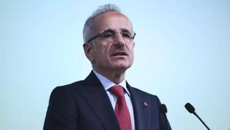 Bakan Uraloğlu, Karaman’da çeşitli temaslarda bulundu