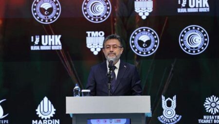 Bakan Yumaklı: Hububat üretiminde yüzde 13’lük artış bekliyoruz