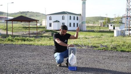 Bingöl’de kaygı dolu anlar! Etraftaki ağır koku nedeniyle aygıtla ölçüm yapıldı
