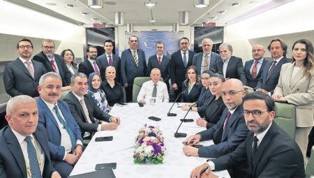 Cumhurbaşkanı Erdoğan’dan İtalya dönüşü kıymetli bildiriler: Terörsüz Türkiye al-ver süreci değil