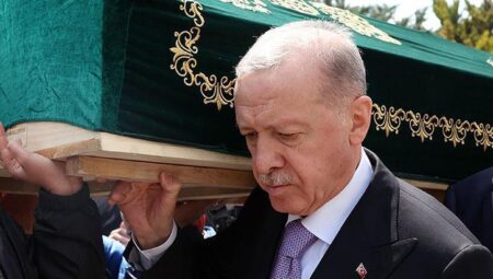 Cumhurbaşkanı Erdoğan’dan vefat eden Arapça öğretmeni için başsağlığı iletisi