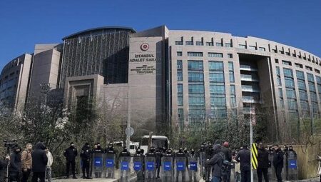 İBB’ye yönelik yolsuzluk soruşturmasında gözaltına alınan birtakım şüphelilerin tabirine ulaşıldı