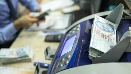 KKM bakiyelerindeki düşüş devam ediyor