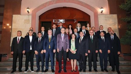 Meclis Başkanı Kurtulmuş, Türkiye’nin Bişkek Büyükelçiliğini ziyaret etti