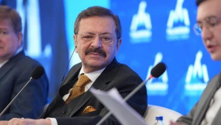 TOBB Başkanı: Büyüme hikayemizi tüm dünyaya gösterebilmeliyiz