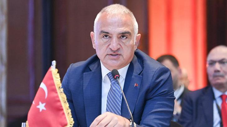 Bakan Ersoy, Kahire’de