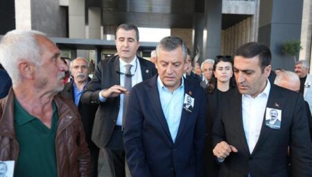 CHP lideri Özel’i yumruklayan saldırgan hakkında MASAK raporu ile HTS kayıtları istendi