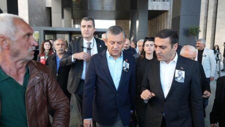 Muhafazaların büyük hatası! Özgür Özel’e hücum neden engellenemedi?