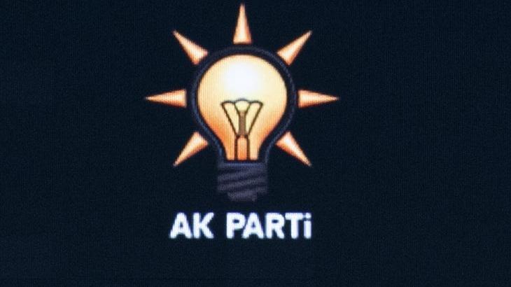 AK Parti: Kendi tabanına ileti korkusu var