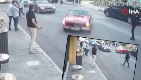 Aracını teslim etmişti! Vale servet kıymetindeki araçla kaza yaptı
