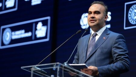 Bakan Kacır’dan ‘Terörsüz Türkiye’ bildirisi: Kalkınmayı ve yükselişi hızlandıracak