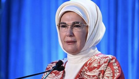 Emine Erdoğan’dan Anneler Günü iletisi