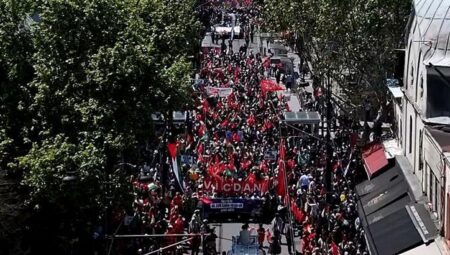 İHH’nin İstanbul’da düzenlediği Gazze’ye takviye yürüyüşü sona erdi