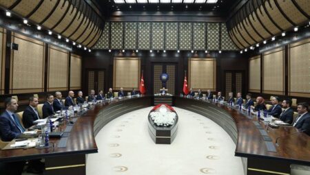 Savunma Sanayii İcra Komitesi Cumhurbaşkanı Erdoğan başkanlığında toplandı