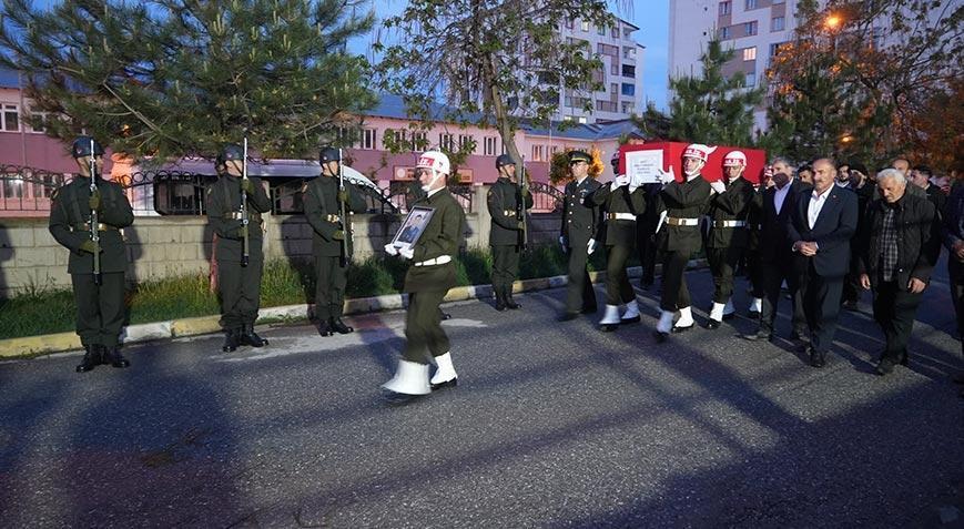 Şehit Piyade Uzman Çavuş Karadağ’ın naaşı Muş’a getirildi