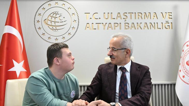 Ulaşım ve bağlantıda manisiz projeler! Bakan Uraloğlu: 100 milyon TL karşılıksız dayanak sağladık