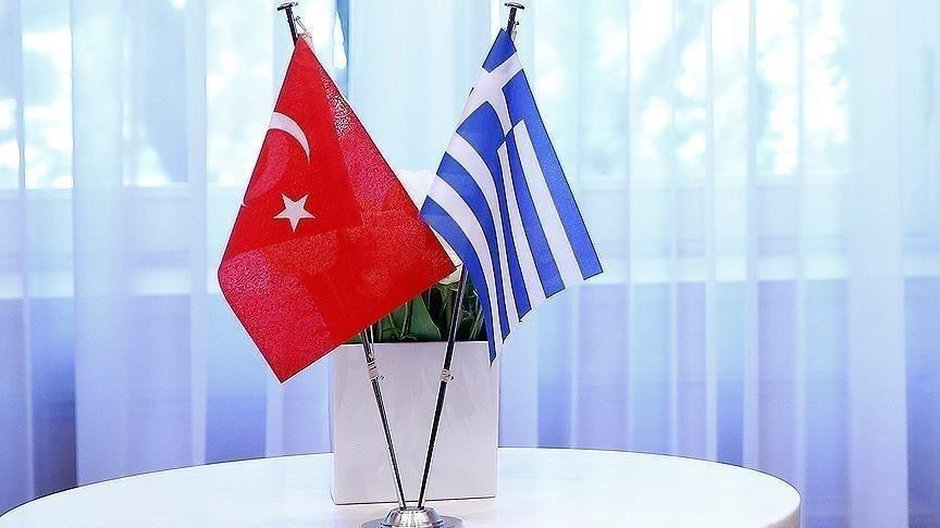 Yunan Bakan Türkçe iş konuştu