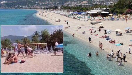 Alanya’da plajda İngiliz turiste şezlong dayağı! Skandal manzaranın bedeli ağır oldu