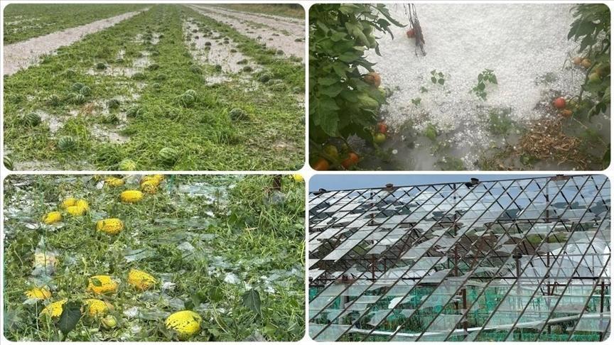 Antalya’da sağanak eserlere ziyan verdi