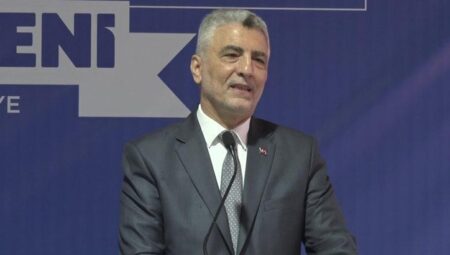 Bakan Bolat: “Mobilya sektöründe dünyada birinci on içindeyiz”