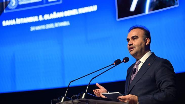 Bakan Kacır: Türksat 7A’yı hayata geçirmek için uğraş gösteriyoruz