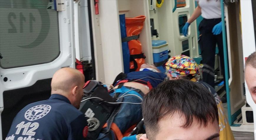Cezaevi müdürü cinayetine karışmıştı! Berberde silahlı akında öldürüldü