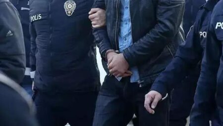FETÖ’ye yönelik operasyonlarda 101 kuşkulu yakalandı