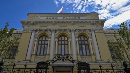 ‘Rus bankaları yaptırımlara karşın istikrarlı durumda’