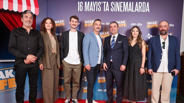 Sıcak Büfe için beklenen gün geldi! ‘Kahkaha garantili sıcak bir film’