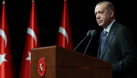 Son dakika! Erdoğan’dan erken seçim tartışmalarına cevap: Türkiye’yi bu türlü bir badirenin içerisine sokmayız, sokamayız