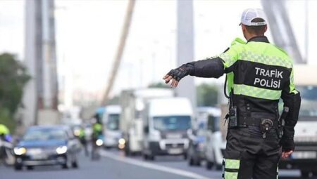 TBMM’de kurulda kabul edildi! Trafik cezaları artırılıyor