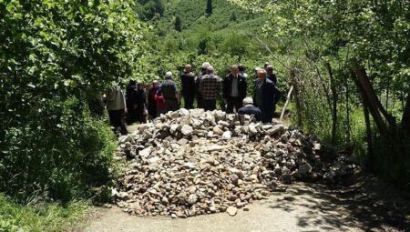 Trabzon’da büyük korku! ‘Mahalleli öbür köyün nüfusuna geçti’