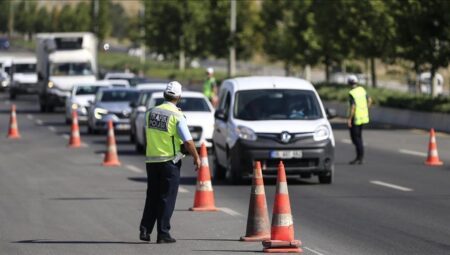Trafik cezalarının artırılmasına yönelik düzenlemeleri de içeren kanun teklifi, TBMM Adalet Komitesinde