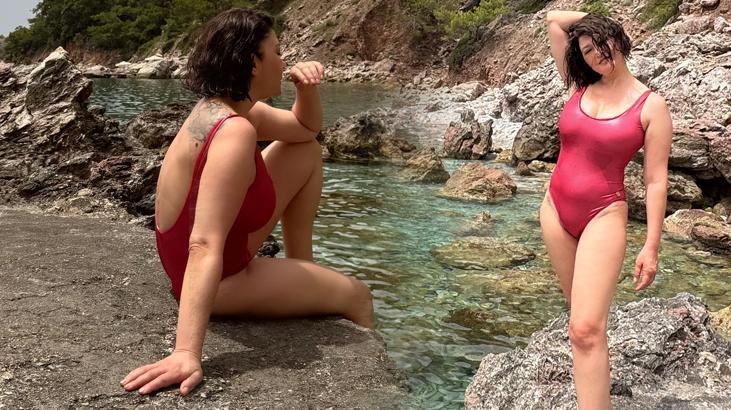Yaz dönemini kırmızı mayosuyla açtı! Fiziğiyle genç kızlara taş çıkarttı
